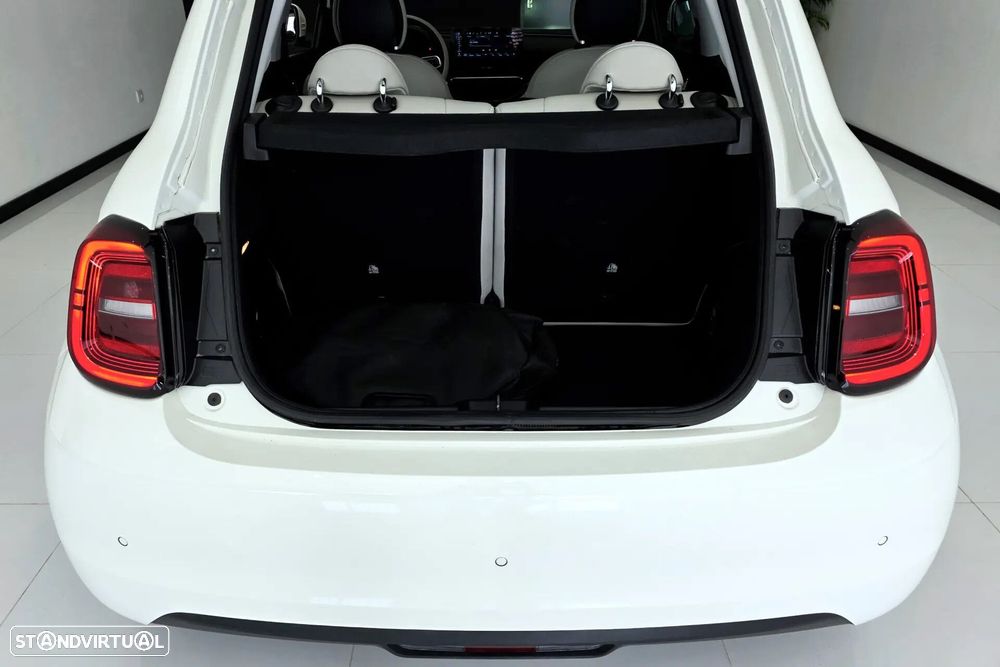 Fiat 500e 42kWh la Prima (by Bocelli) - 10