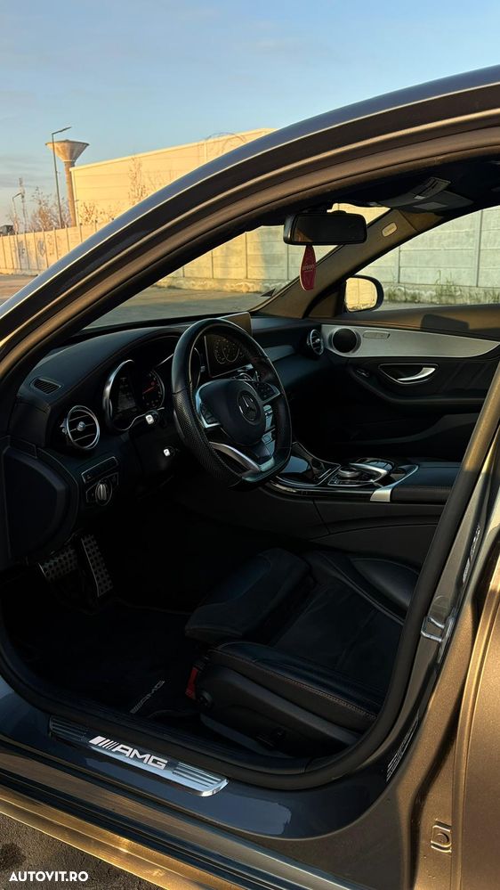 Mercedes-Benz C 43 AMG 4MATIC Aut. - 10