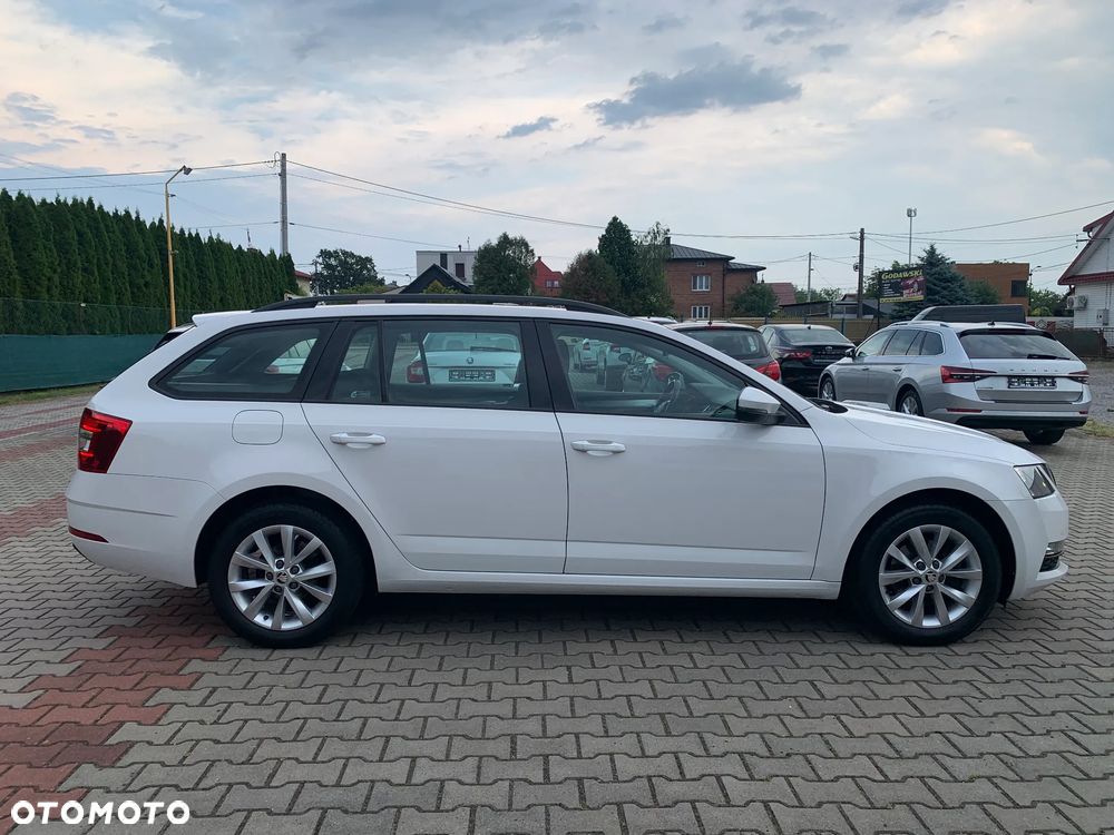 Skoda Octavia 1.5 TSI GPF ACT Ambition - 8