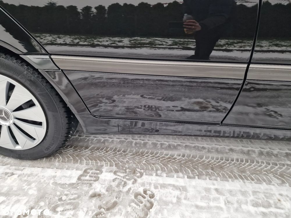 Mercedes-Benz Klasa C 180 T Esprit - 27