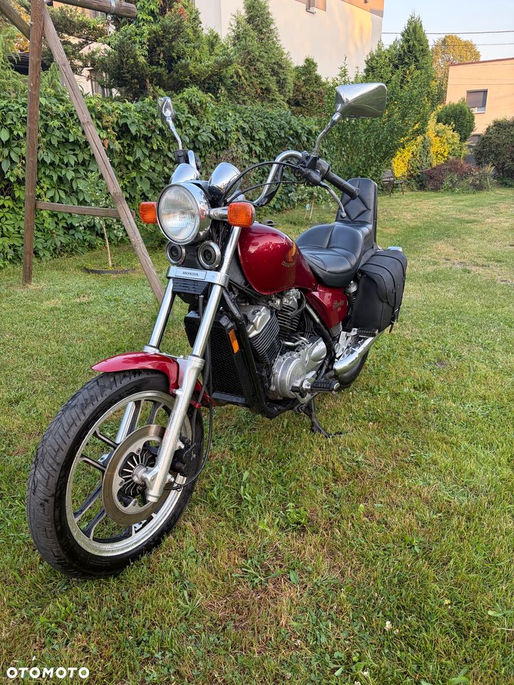 Honda VT - 1