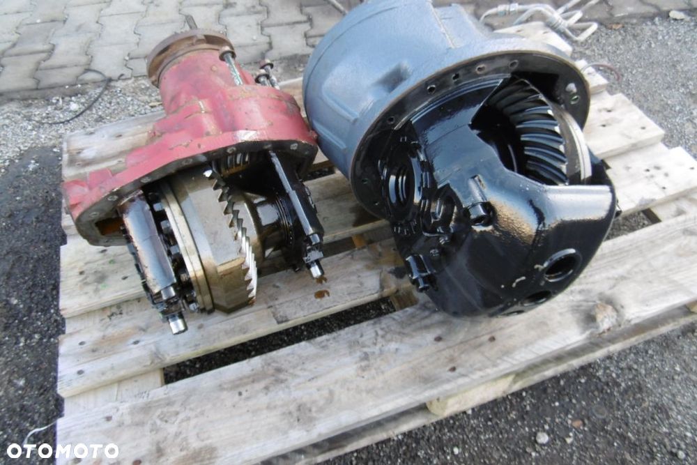 Wkład mostu dyfer główka  Iveco Trakker Eurotrakker - 2