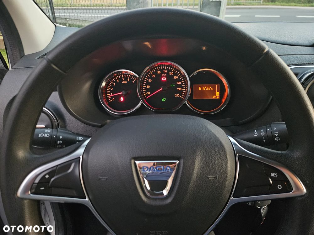 Dacia Lodgy TCe 100 GPF Comfort - 14