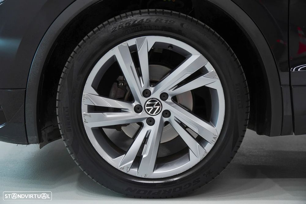 VW Tiguan 2.0 TDI R-Line DSG - 9
