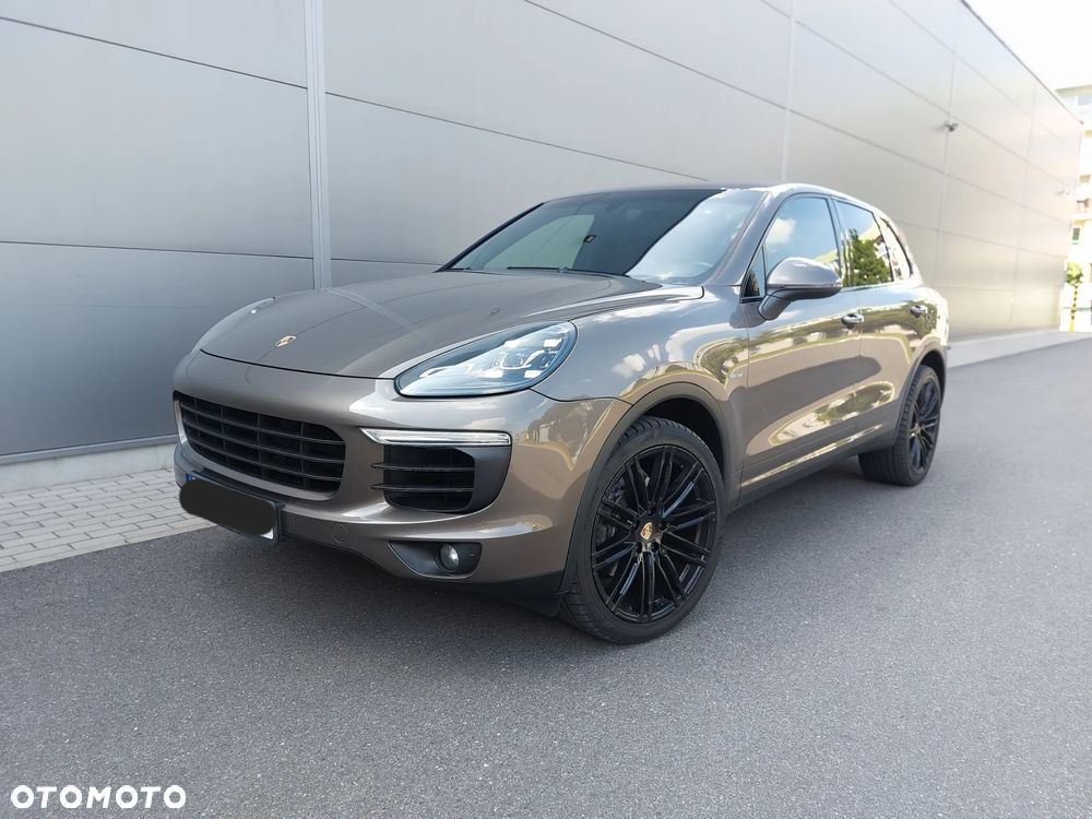 Porsche Cayenne Diesel - 1