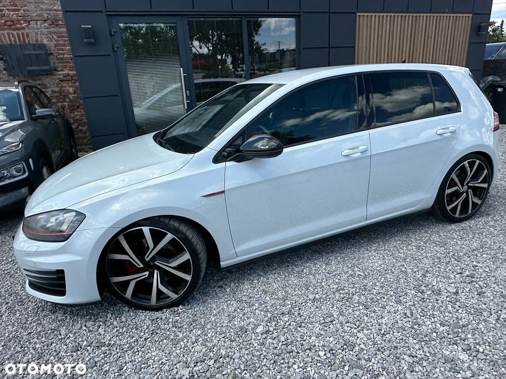 Volkswagen Golf GTI BlueMotion Technology DSG - 5