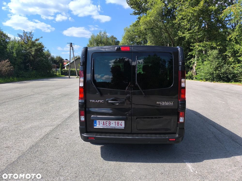 Renault Trafic Grand SpaceClass 2.0 dCi EDC - 4