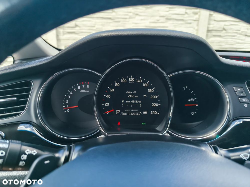 Kia Ceed 1.6 GDI DCT Platinum Edition - 12