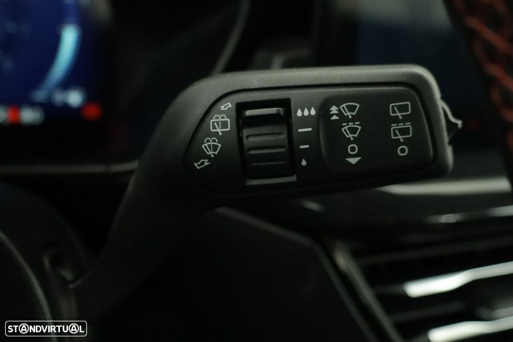 Ford Focus SW 1.0 EcoBoost MHEV ST-Line X Aut. - 18