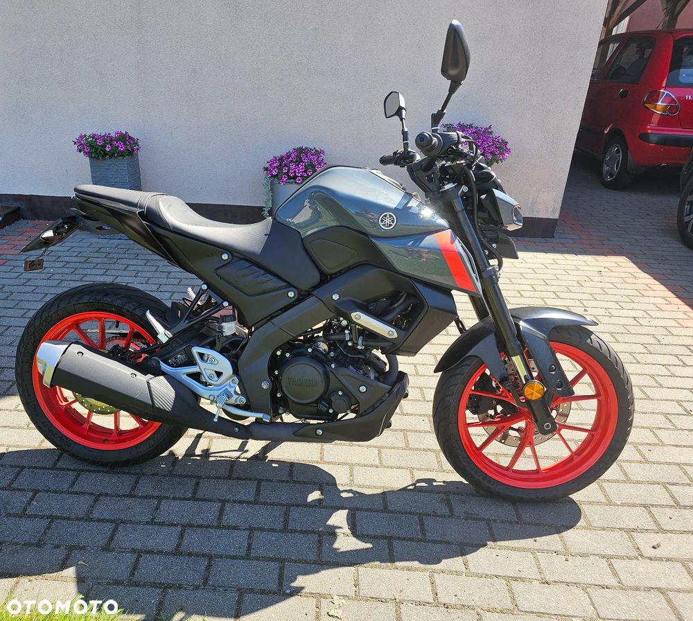 Yamaha MT - 3