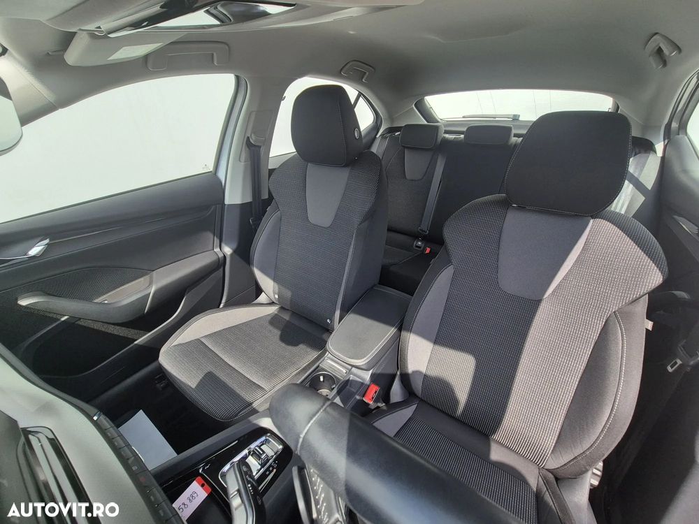 Skoda Octavia 2.0 TDI DSG Ambition - 10