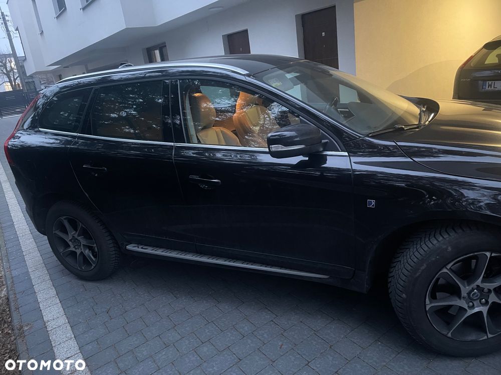 Volvo XC 60 D4 AWD Ocean Race - 14