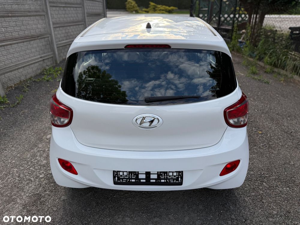 Hyundai i10 1.0 - 20