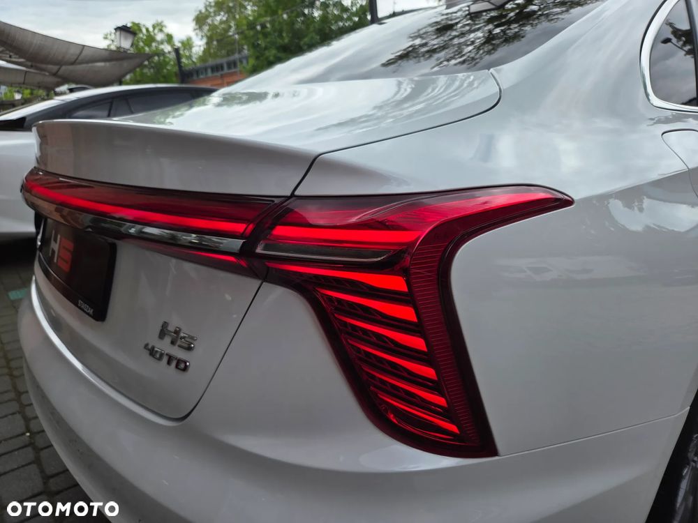 Hongqi H5 2.0T Comfort - 11