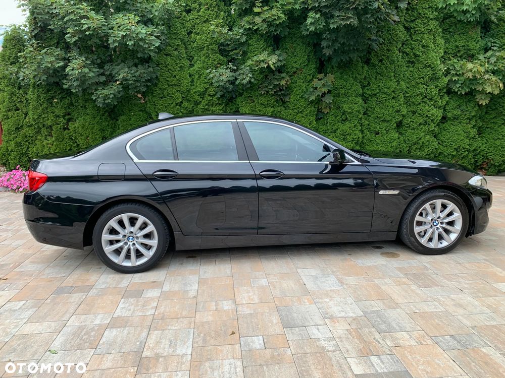 BMW Seria 5 525d - 4