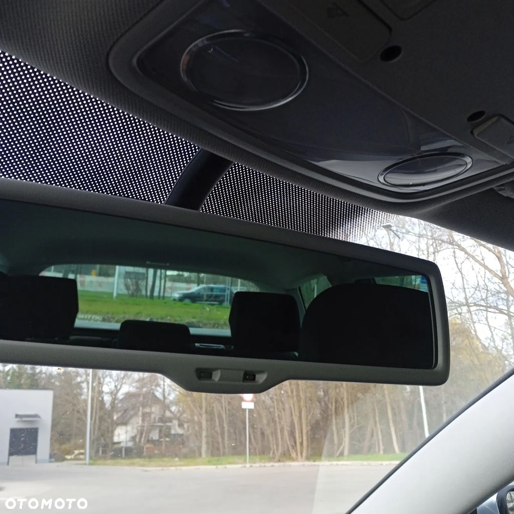 Volkswagen Passat 1.4 TSI BlueMotion Technology Comfortline - 27
