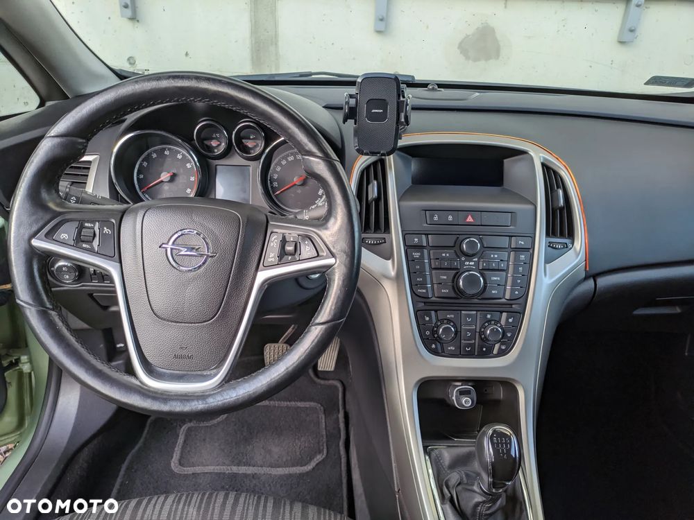 Opel Astra 1.4 Enjoy - 16