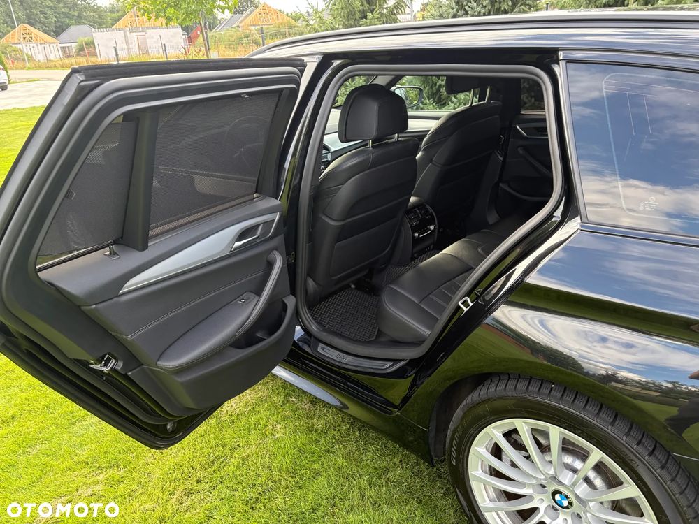 BMW Seria 5 - 10