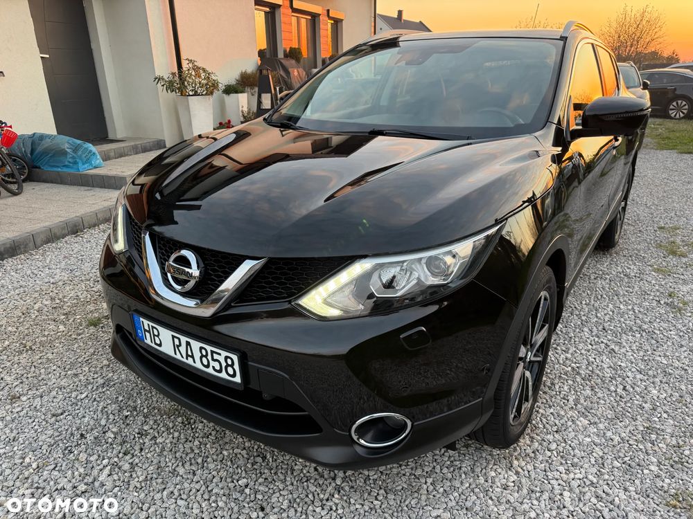 Nissan Qashqai 1.6 DIG-T TEKNA+ - 3