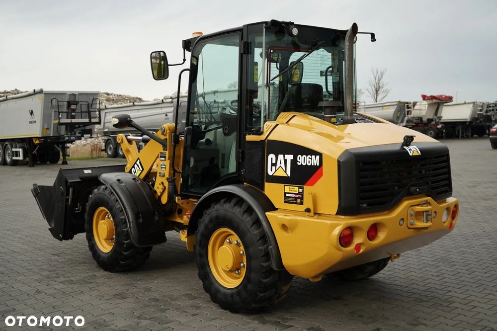 Caterpillar 906M / ŁADOWARKA KOŁOWA / 2019 ROK / ŁYŻKA SZCZĘKOWA / - 11
