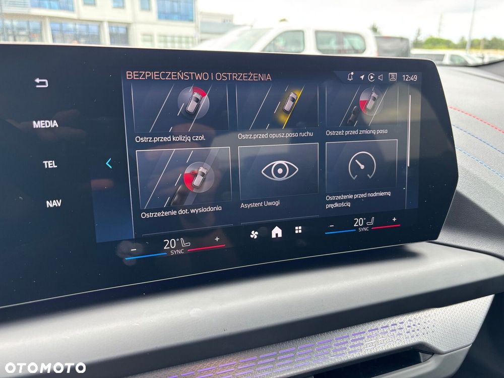 BMW Seria 2 - 32