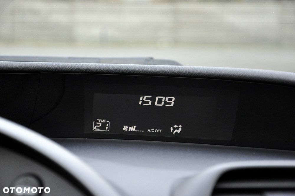Honda Civic 1.8 Sport - 35