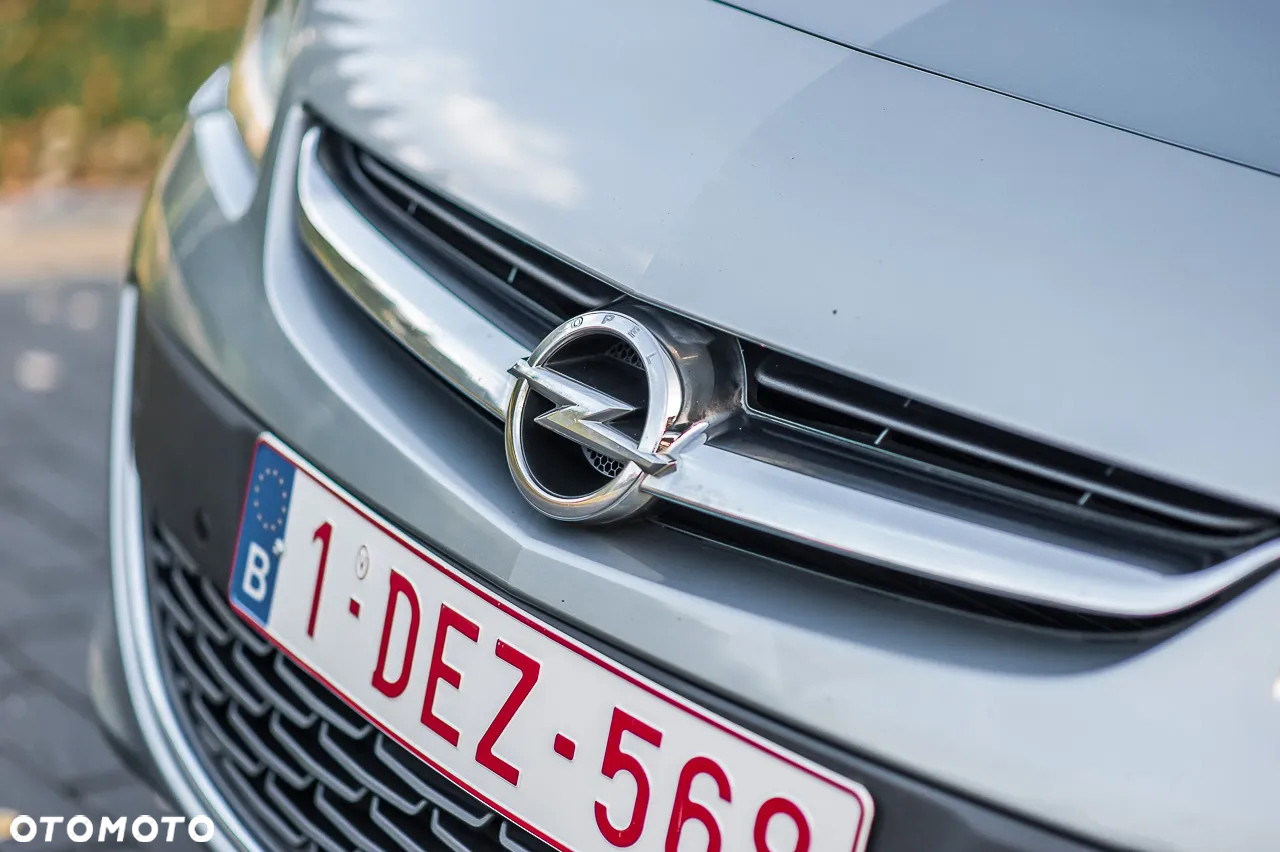 Opel Astra - 37