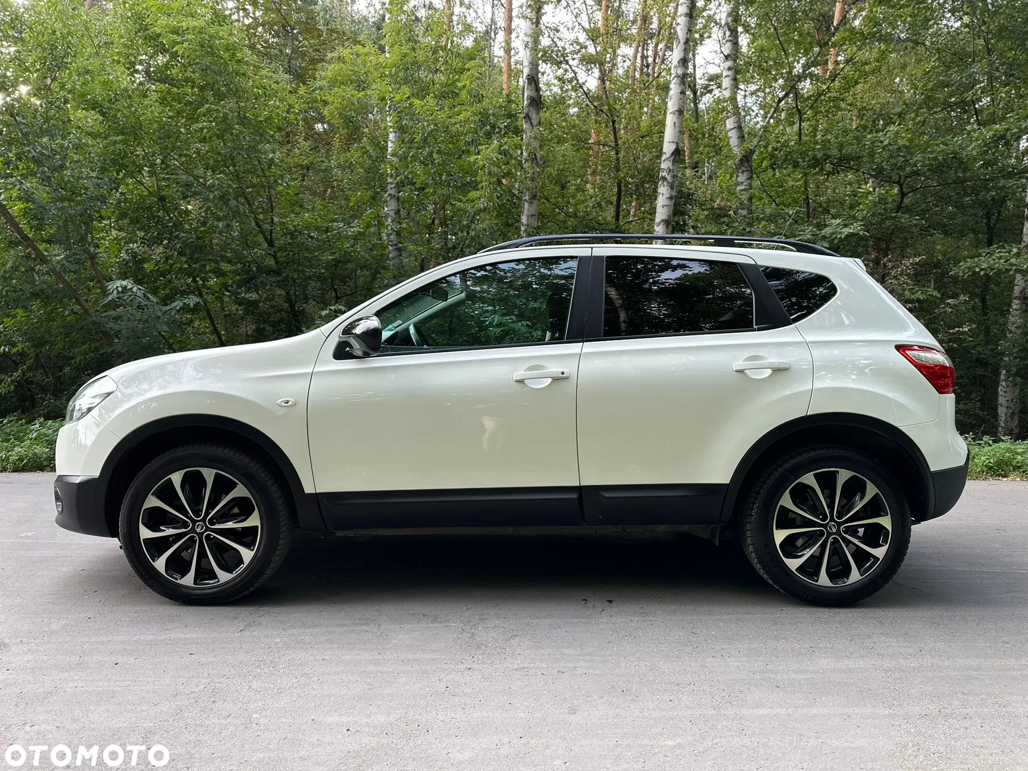 Nissan Qashqai 1.6 dCi TEKNA+ - 3