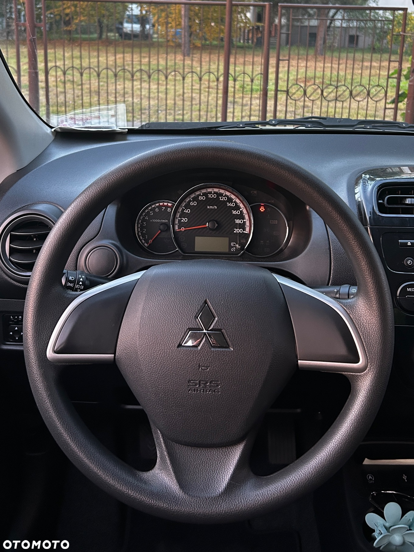 Mitsubishi Space Star - 14