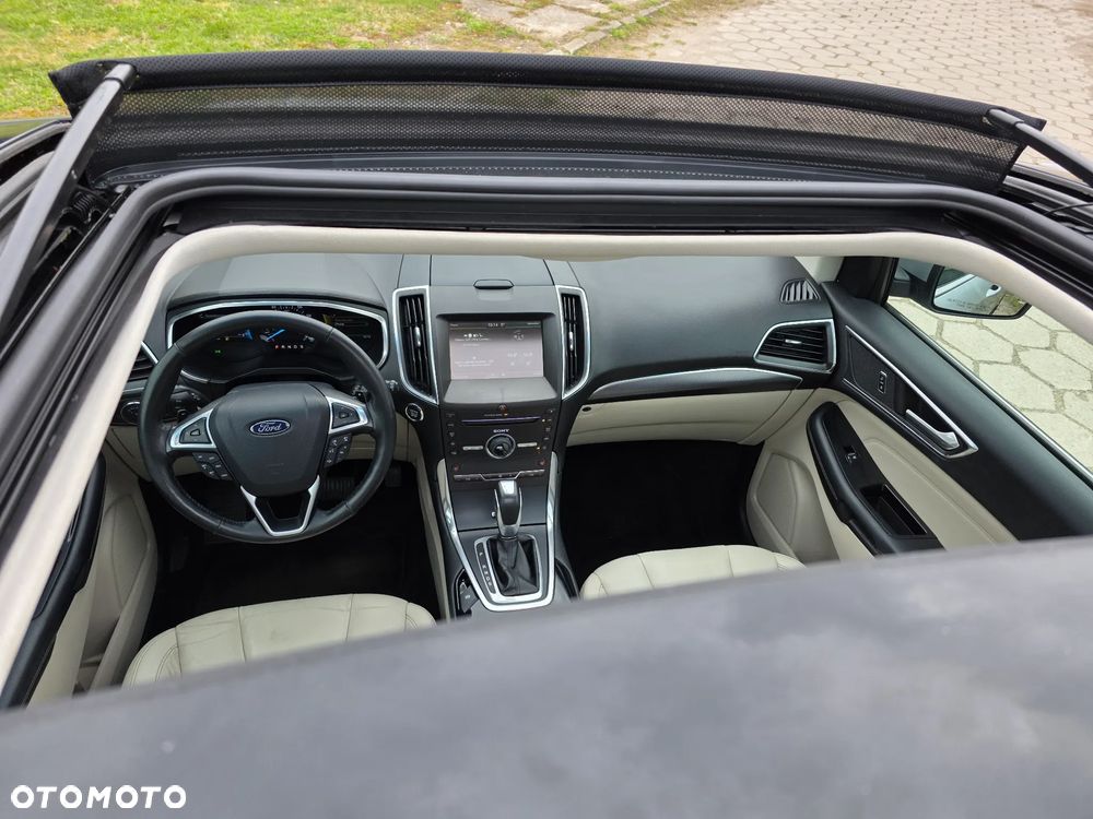 Ford Edge 3.5 SE - 33