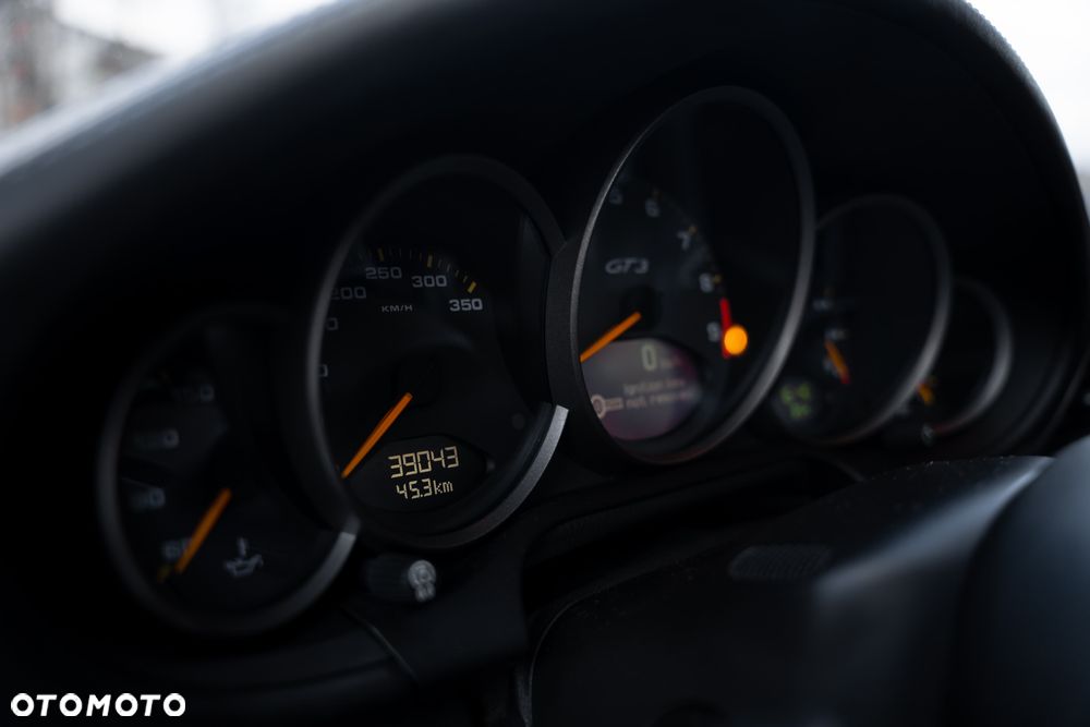 Porsche 911 GT3 - 30