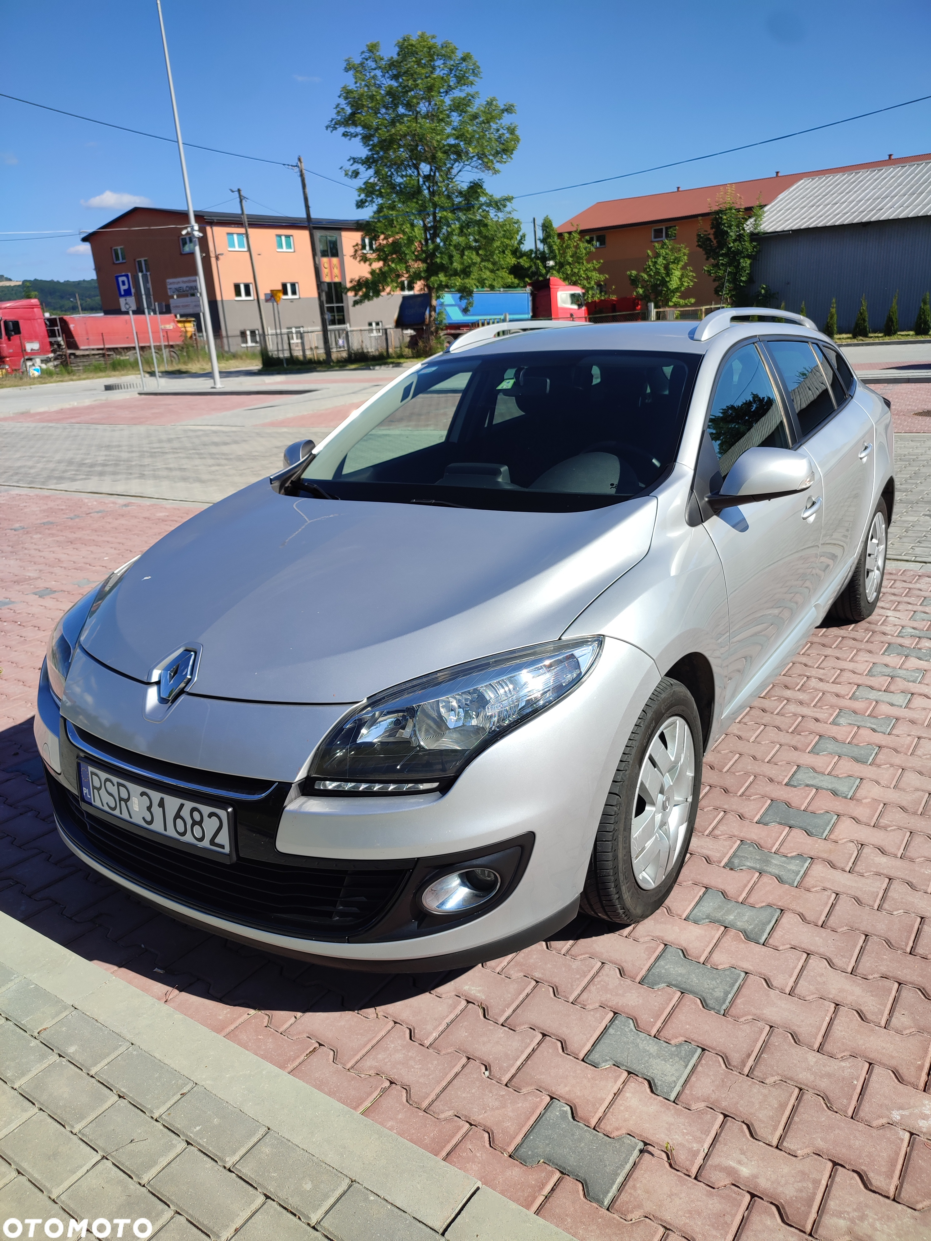 Renault Megane Grandtour ENERGY TCe 115 Start & Stop Authentique - 3