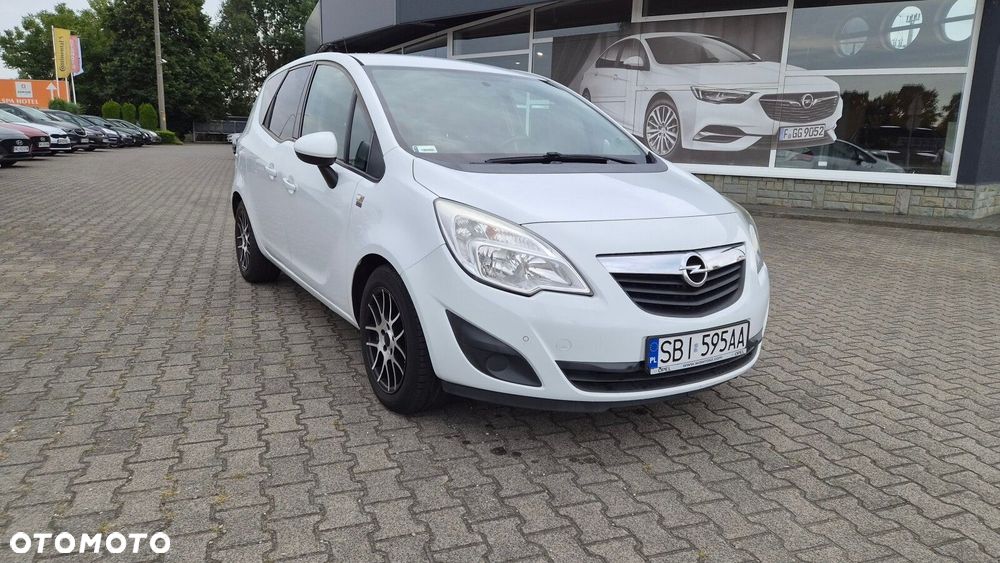 Opel Meriva - 23