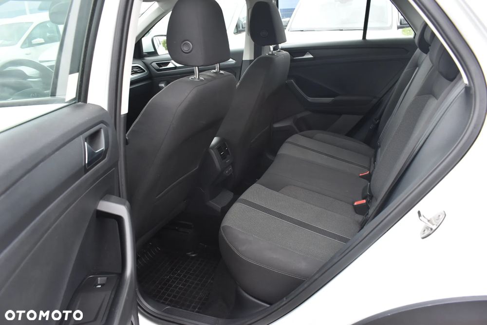 Volkswagen T-Roc 1.5 TSI Life - 12