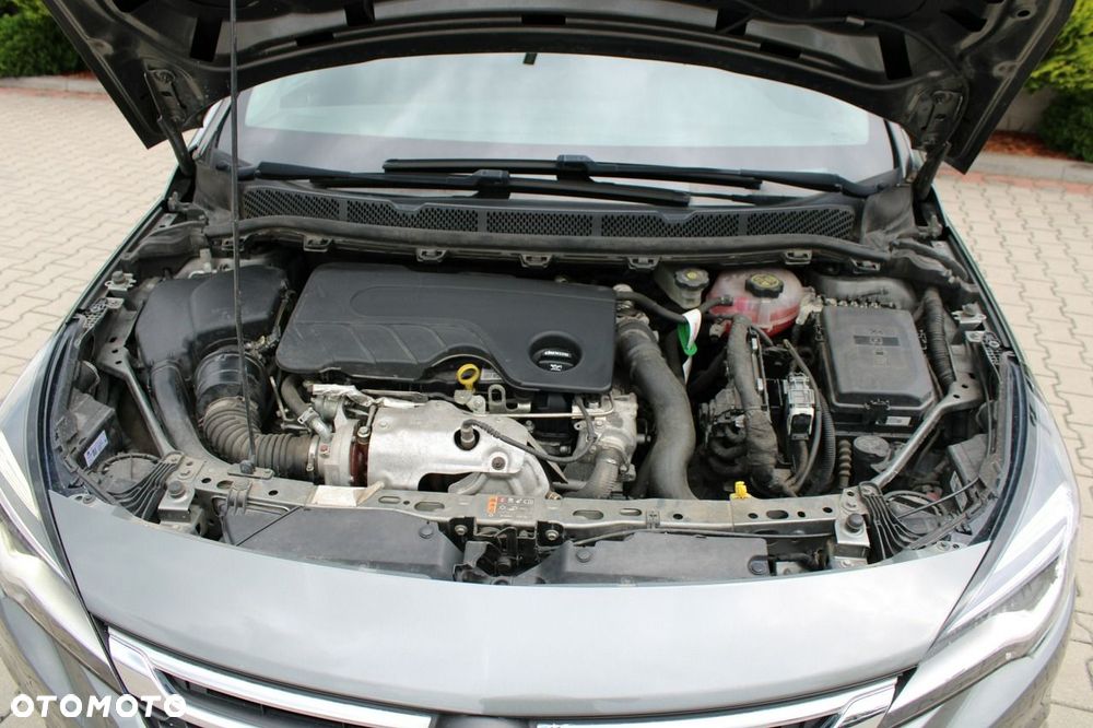 Opel Astra 1.6 CDTI Enjoy S&S - 40