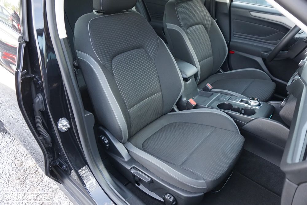 Ford Focus 1.5 TDCi ECOBlue Connected Aut. - 23