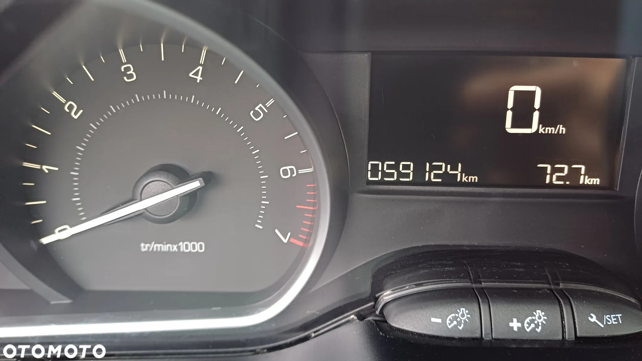 Peugeot 208 1.2 PureTech Active - 11