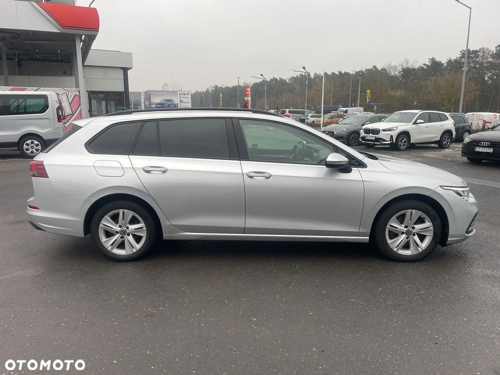 Volkswagen Golf 2.0 TDI - 8