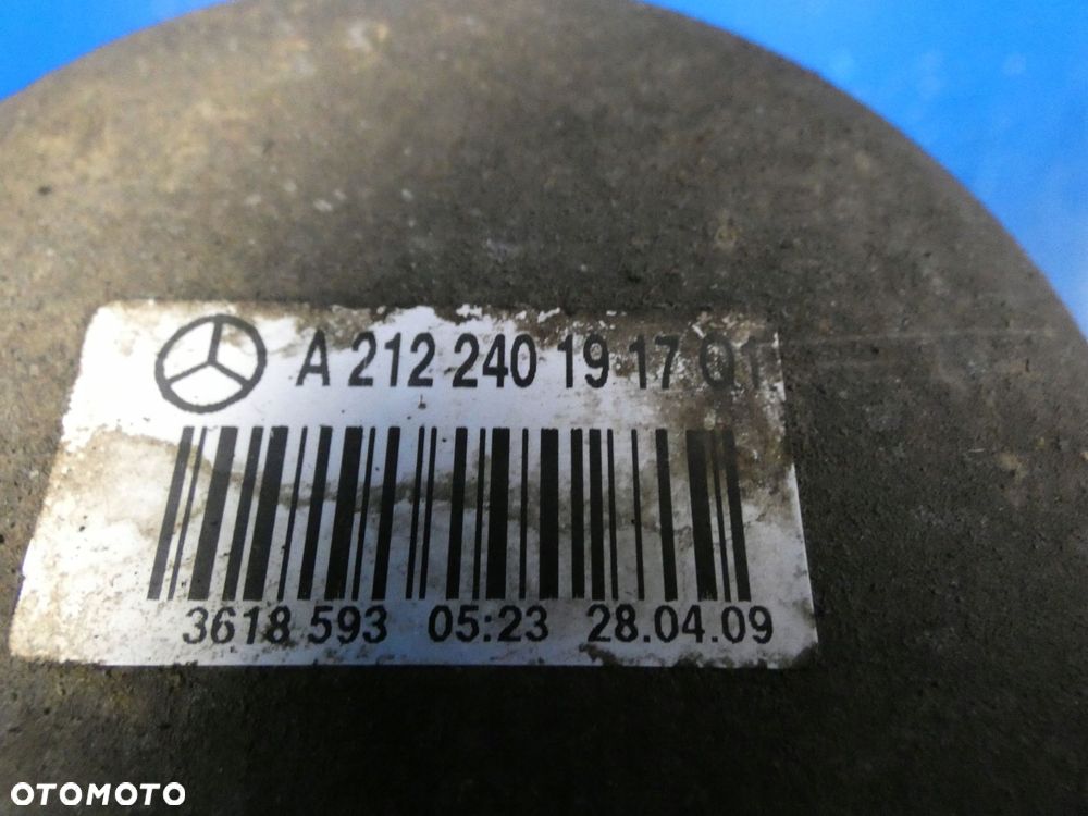 W212 W204 W207 2.2 CDI 651 PODUSZKA SILNIKA - 2