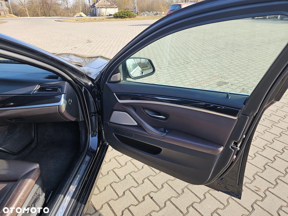 BMW Seria 5 535d - 12