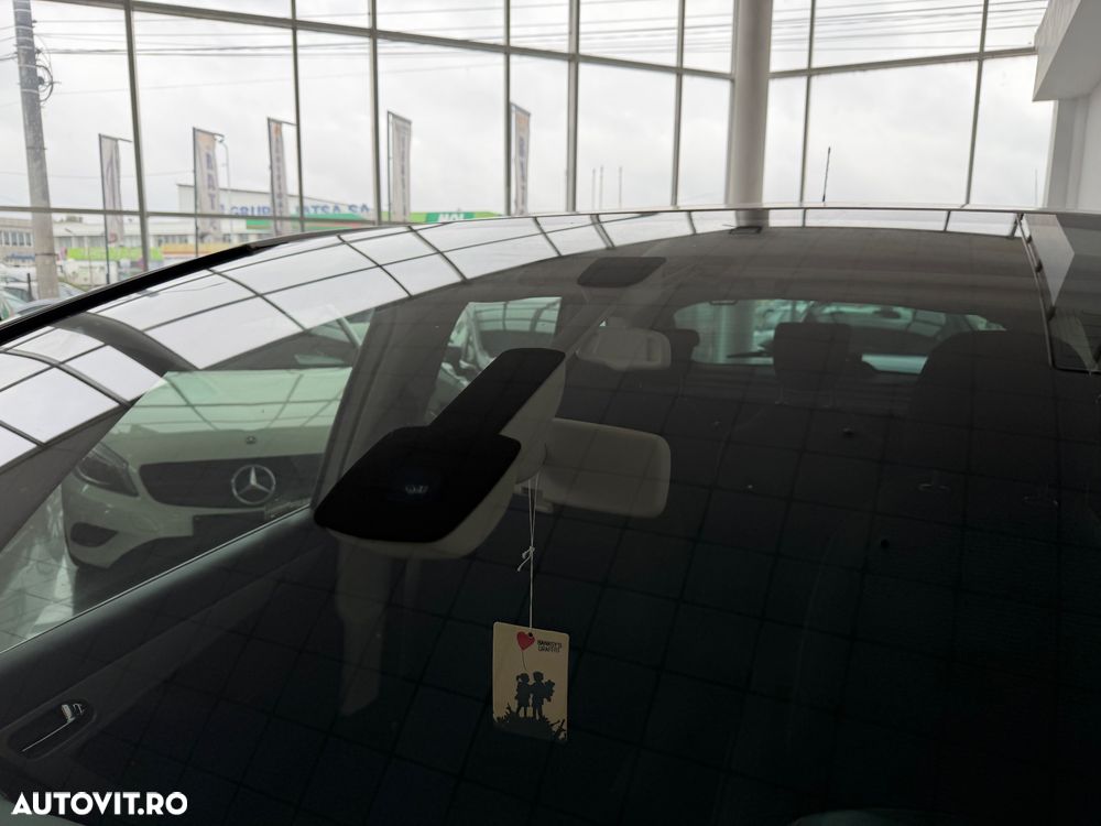 Citroën C4 Picasso 1.6 e-HDI FAP EGS6 Exclusive - 30