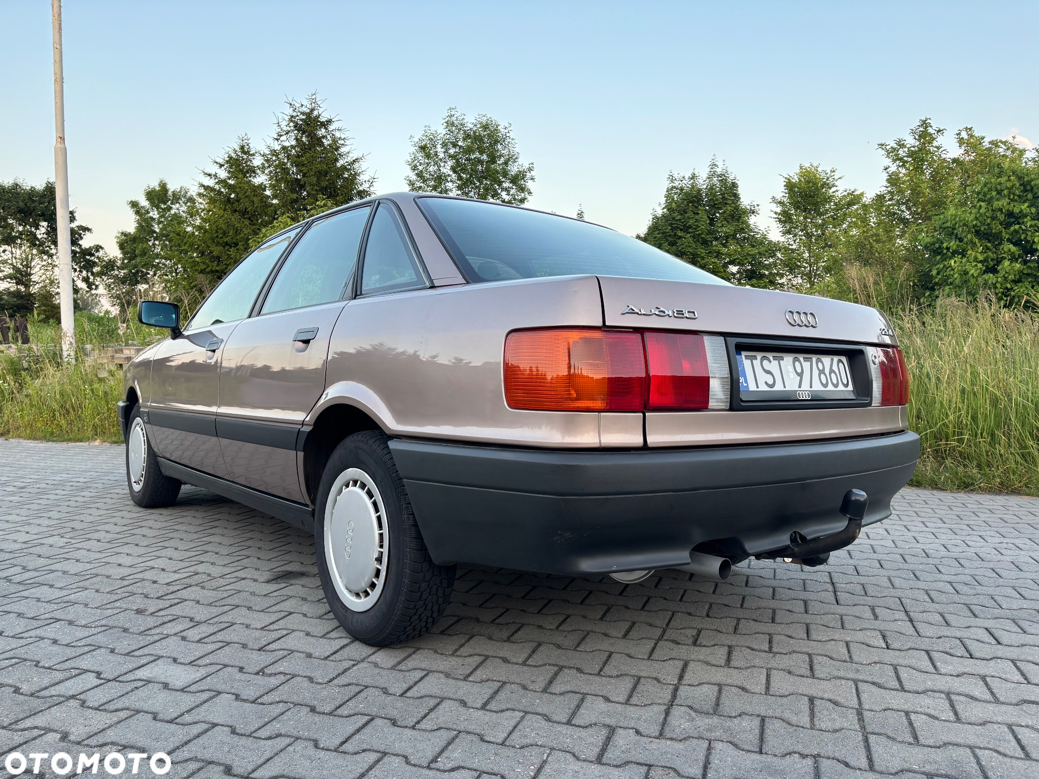 Audi 80 2.0 E - 5