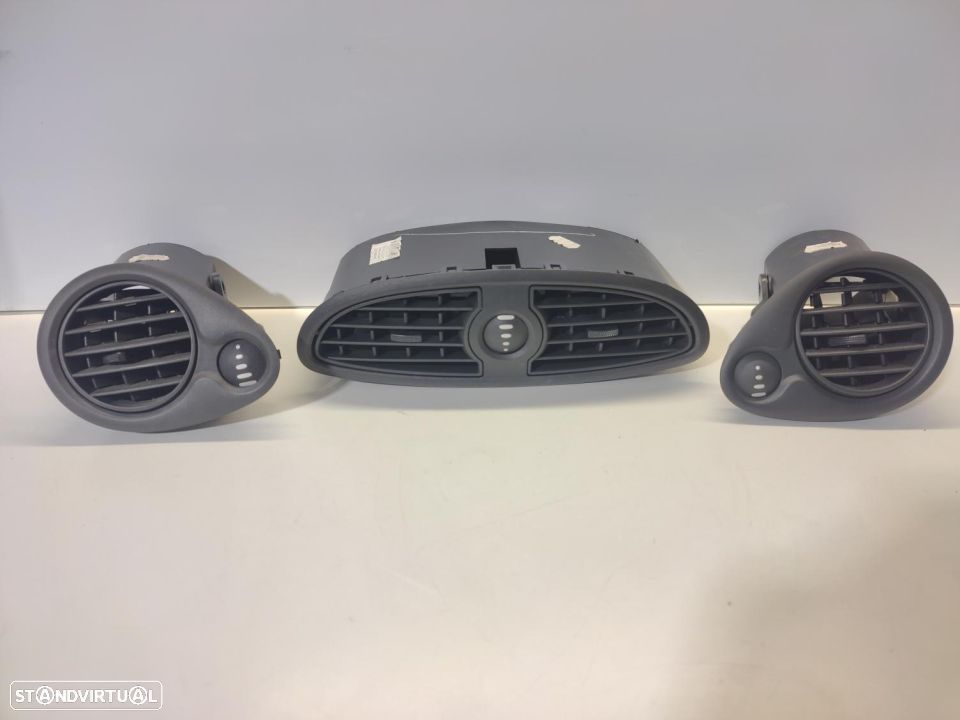 Grelha Tablier Choufagem Renault Clio III - 1