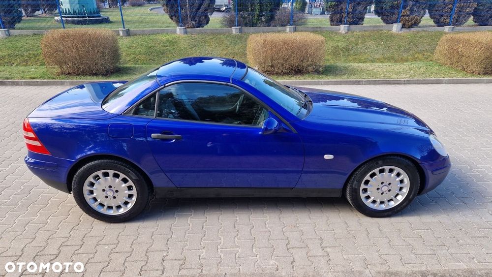 Mercedes-Benz SLK 200 - 21