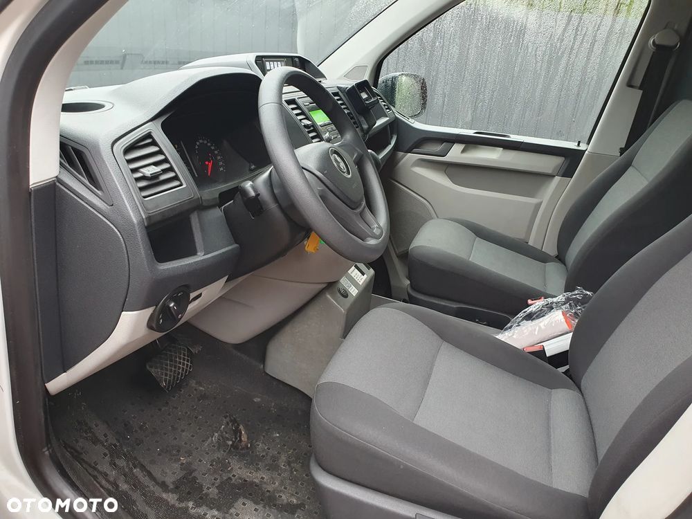 Volkswagen Transporter California DSG Beach - 7