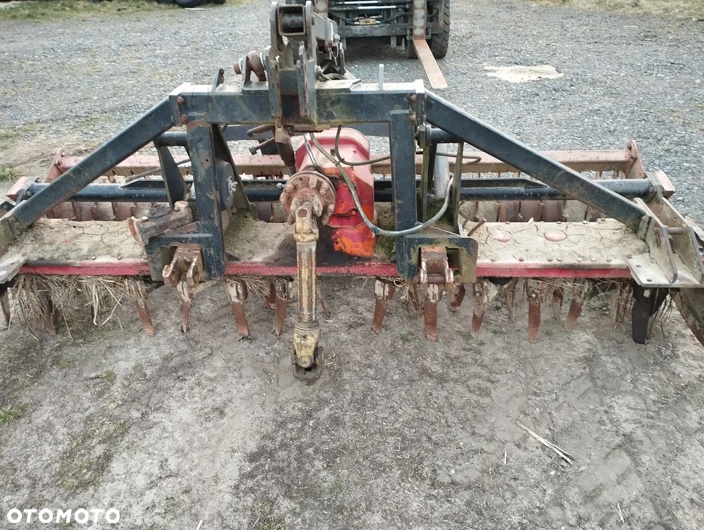 Kuhn Brona wirowa z hydroapkiem - 2