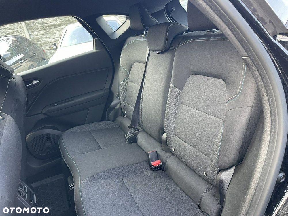 Renault Captur TCe 90 EVOLUTION - 11