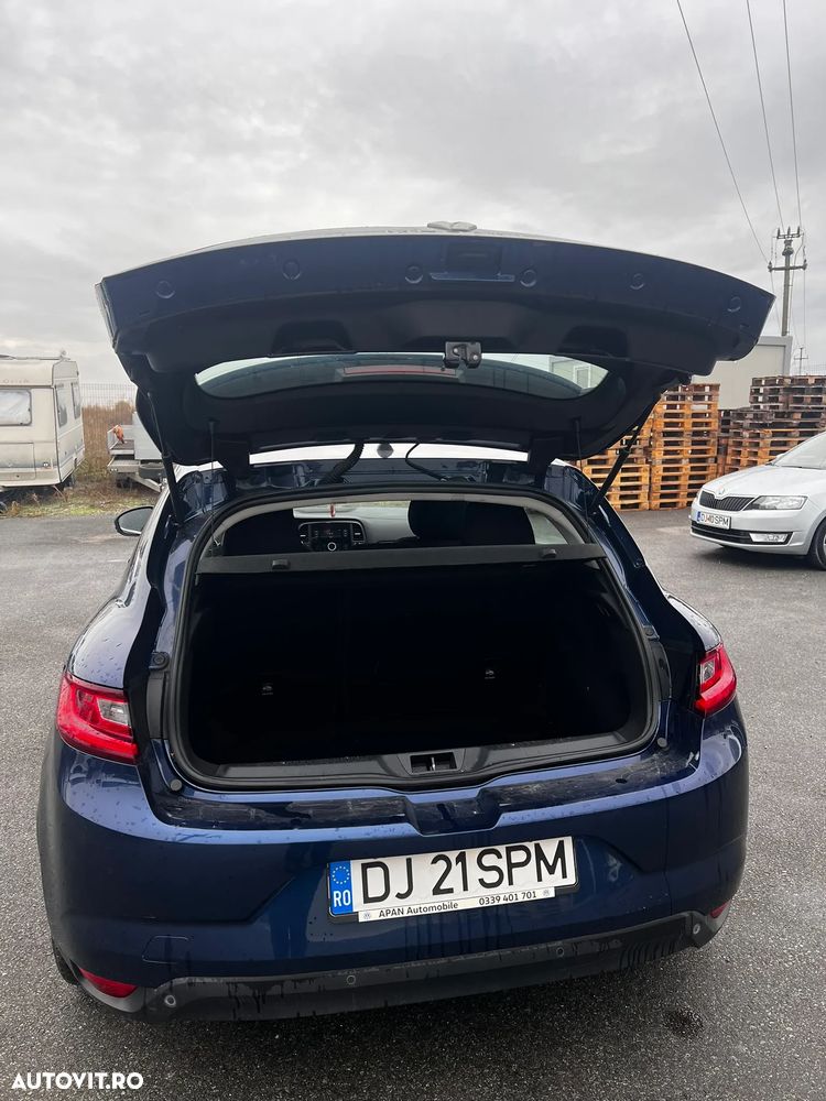 Renault Megane 2018 photo 5