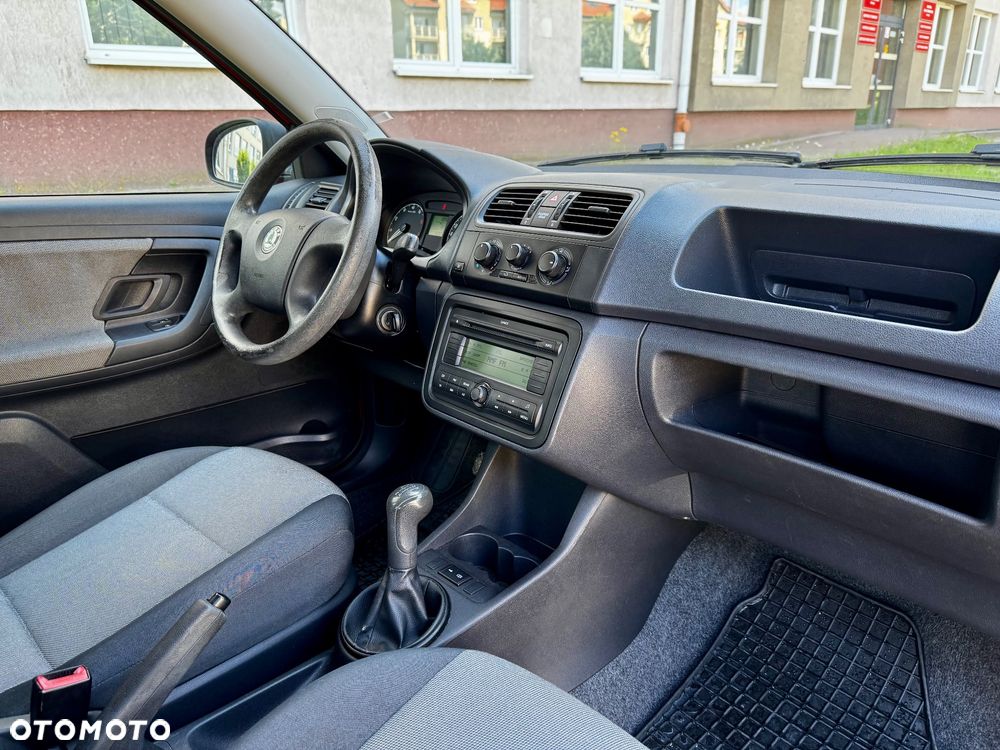 Skoda Fabia - 11