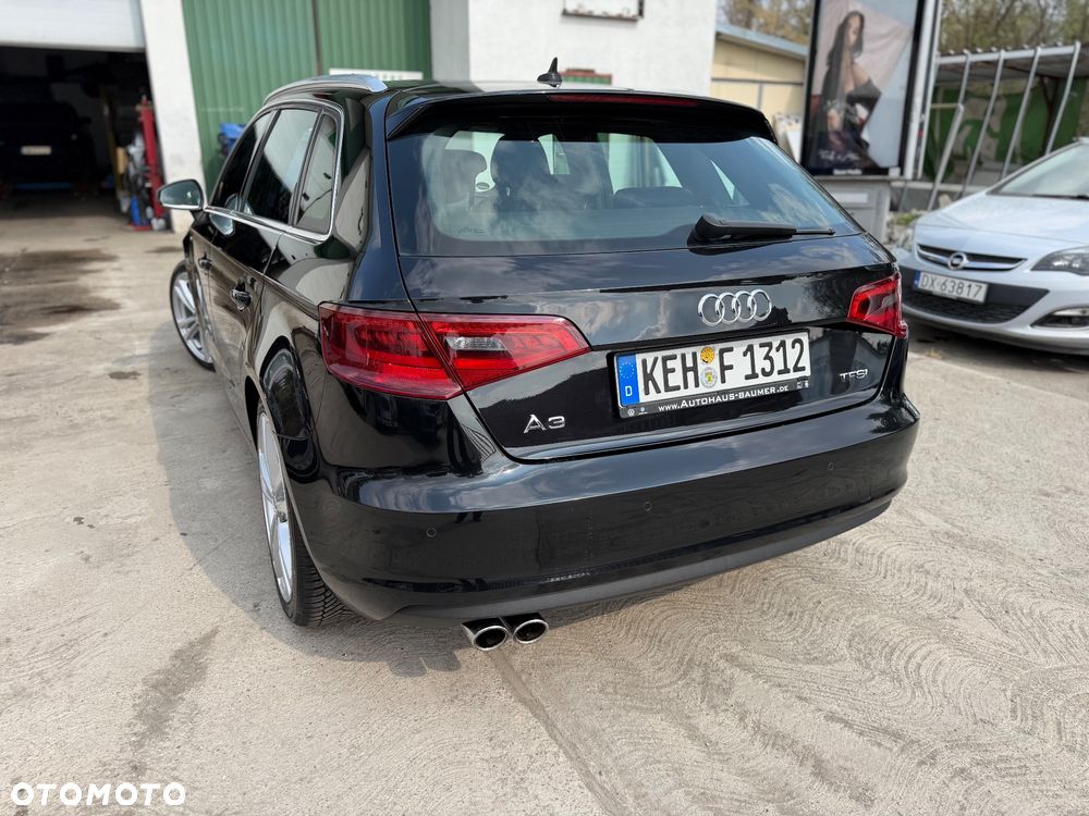 Audi A3 Sportback - 4